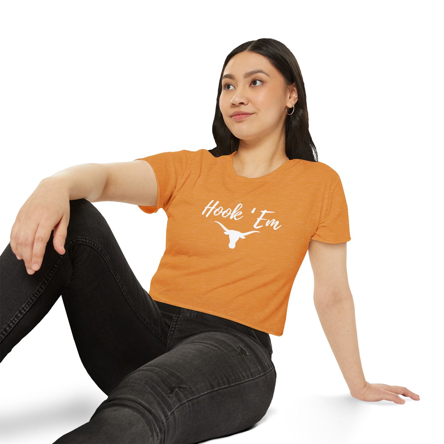 Hook 'Em Cropped Tee